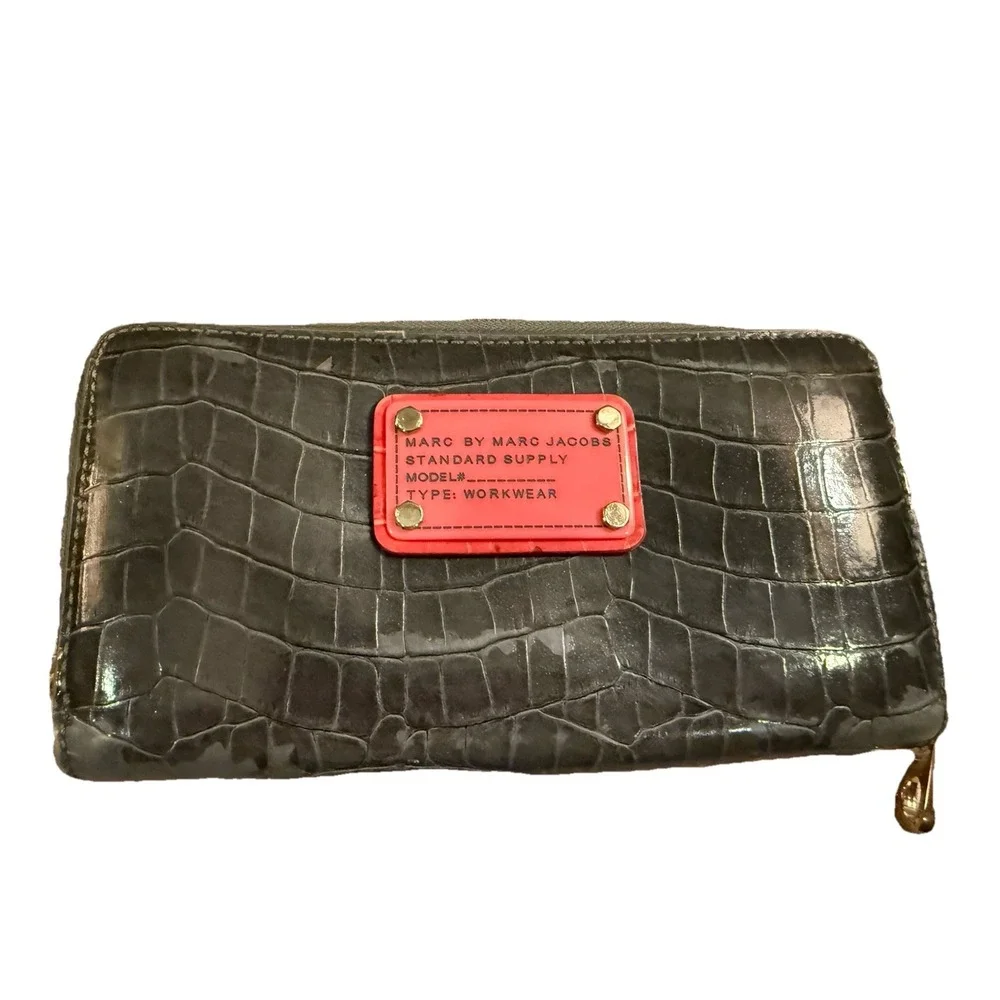 Marc by Marc Jacobs Black Croc Embossed Patent Zip‎ Around Wallet Organizer